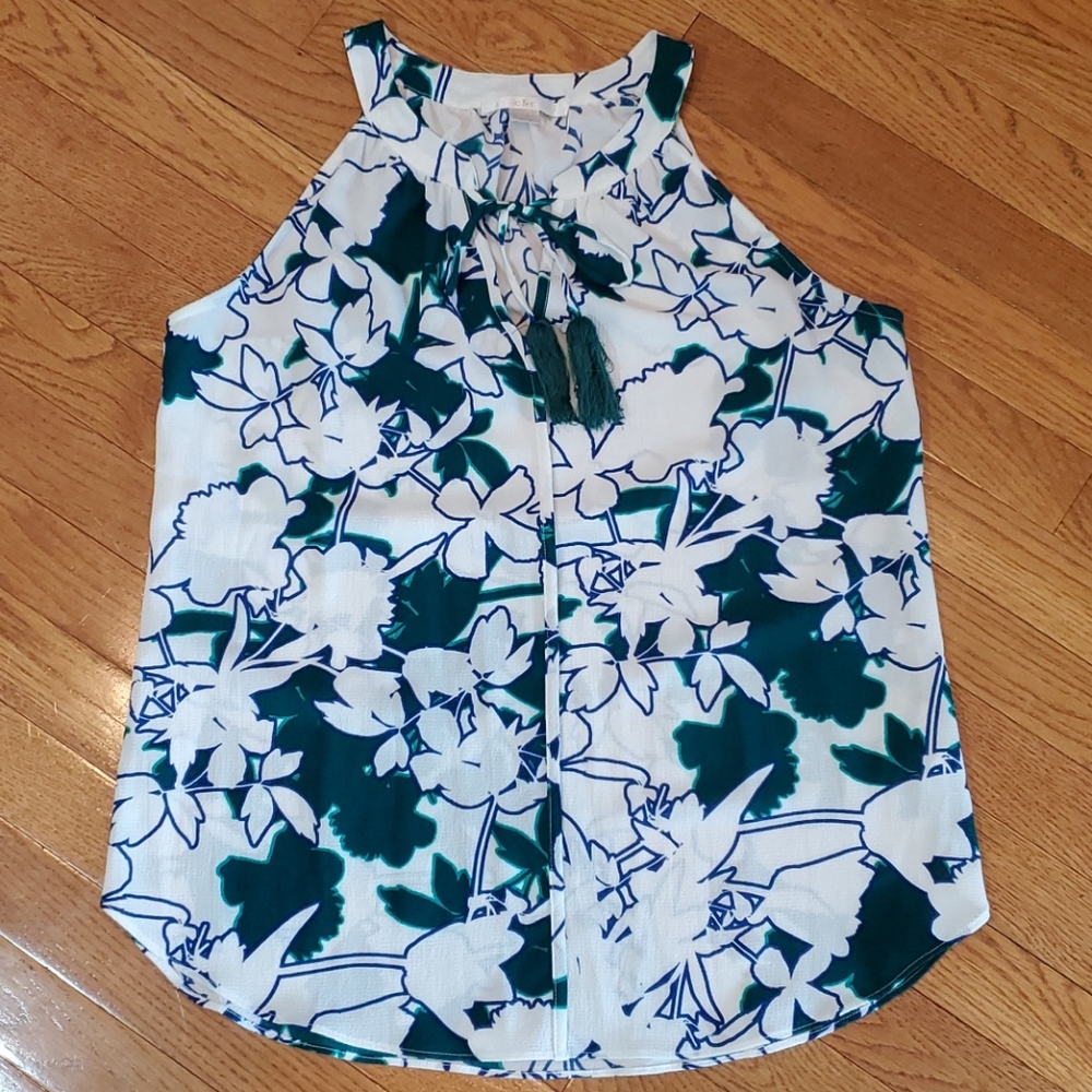 C&E Sleeveless Floral Top Large